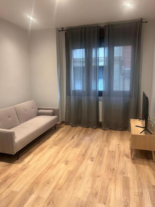 Coqueto Apartamento Cerca Del Casco Viejo Con Garaje Gratis บิลเบา ภายนอก รูปภาพ